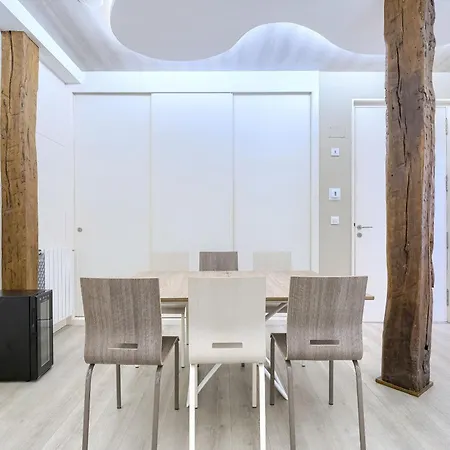 Апартаменти Abando Station Pintxos By Next Stop *